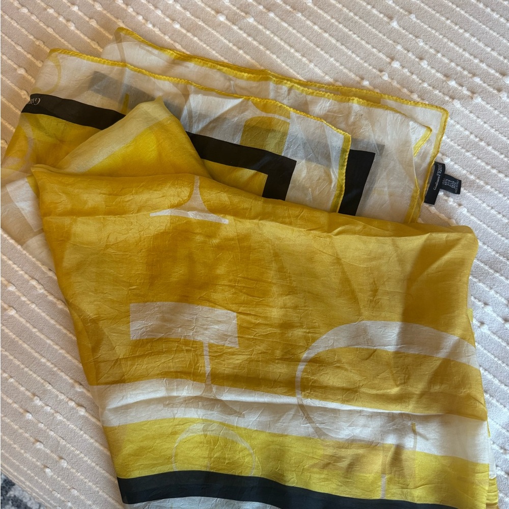 Gianfranco Ferre Yellow and Black Scarf